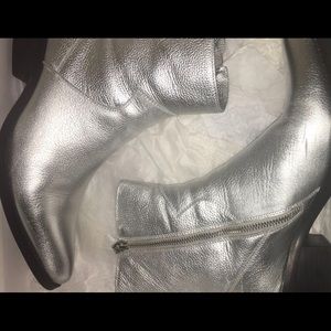 Calvin Klein Chelsea boots